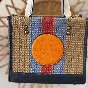 Coach Dempsey Straw tote brand new